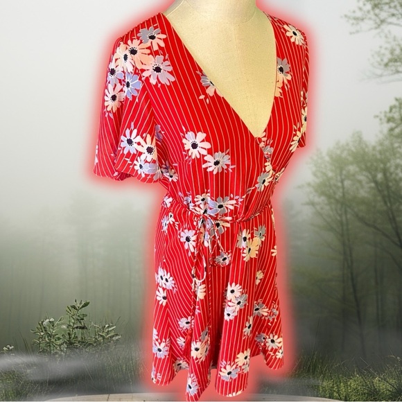 NWT Madewell ‘Button-Wrap Dress in Daisy Society’ in “Retro Stripe Lipstick Red” - Picture 16 of 16